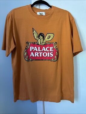 PALACE | STELLA ARTOIS Crest Tee